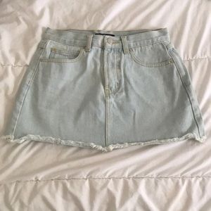 Light wash denim skirt